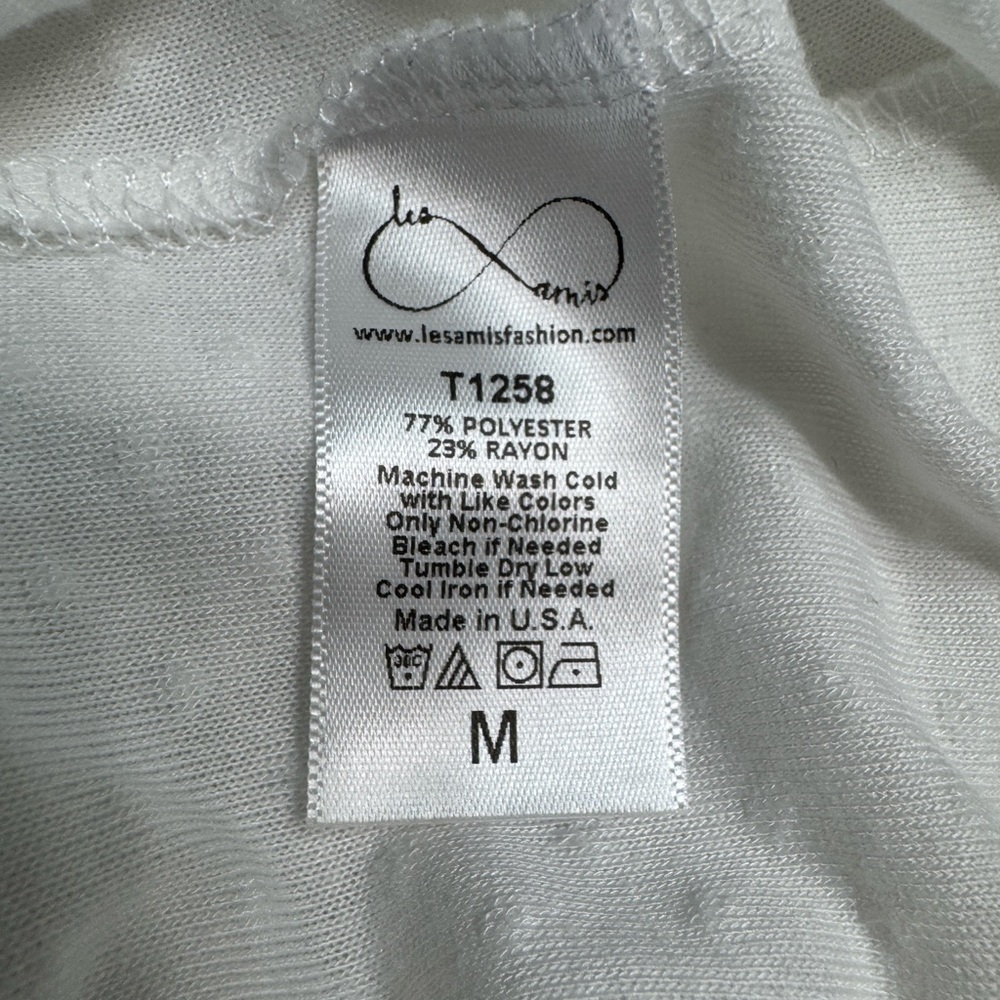 les amis Women’s White Short Sleeve Textured Top Size Medium. - Picture 4 of 4